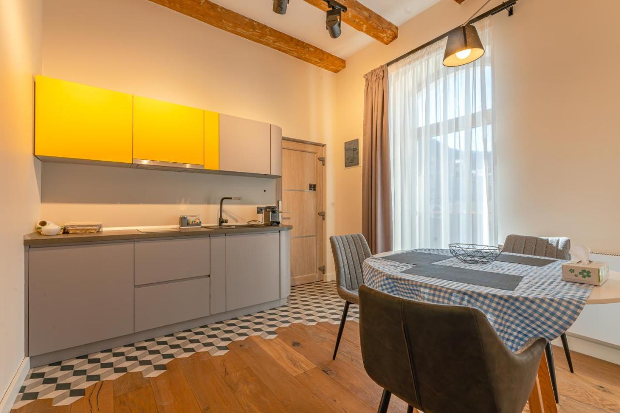 Premium Suites Postavarului براشوف المظهر الخارجي الصورة